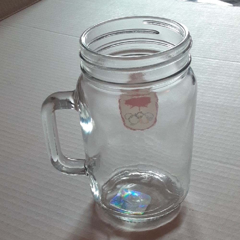 Olympic Glass Mug with Handle - Red Maple Leaf & Rings Design - Picture 4 of 9